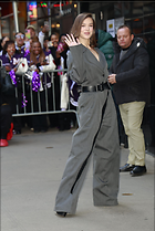 Celebrity Photo: Hailee Steinfeld
22 Photos
Photoset #699707
@BestEyeCandy.com