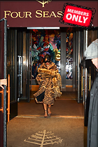 Celebrity Photo: Rihanna
1632x2449 1.9 mb
Viewed 0 times
@BestEyeCandy.com