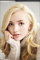 Celebrity Photo: Peyton Roi List
2857x4200 972 kb
Viewed 11 times
@BestEyeCandy.com