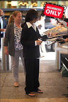 Celebrity Photo: Zoe Kravitz
2333x3500 2.4 mb
Viewed 0 times
@BestEyeCandy.com