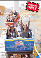 Kelli Berglund china Anne McClain Photoshoot for Bop and Tiger Beat Knotts Berry Farm in Buena Park Dec. 2014
2000x2789 2.8 mb
Viewed 1 time
@BestEyeCandy.com