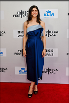 Celebrity Photo: Alexandra Daddario
1200x1800 168 kb
Viewed 29 times
@BestEyeCandy.com