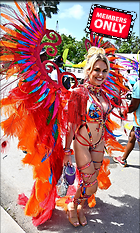Celebrity Photo: Tallia Storm
2099x3500 5.0 mb
Viewed 0 times
@BestEyeCandy.com