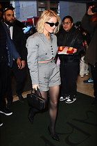 Celebrity Photo: Sydney Sweeney
1200x1800 242 kb
Viewed 9 times
@BestEyeCandy.com