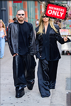 Celebrity Photo: Heidi Klum
2333x3500 3.3 mb
Viewed 0 times
@BestEyeCandy.com