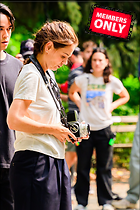 Celebrity Photo: Katie Holmes
1916x2874 2.2 mb
Viewed 1 time
@BestEyeCandy.com