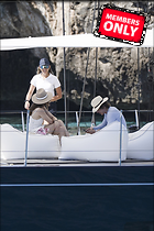 Celebrity Photo: Ana De Armas
1555x2333   1.7 mb
Viewed 1 time
@BestEyeCandy.com