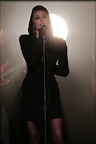 Celebrity Photo: Miley Cyrus
7 Photos
Photoset #708537
@BestEyeCandy.com