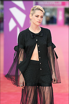 Celebrity Photo: Kristen Stewart
1200x1800   209 kb
Viewed 12 times
@BestEyeCandy.com