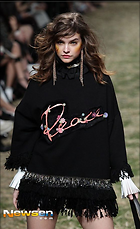 Barbara Palvin metroCity Fashion Show in Seoul South Korea 3.23.16
558x911 71 kb
Viewed 5 times
@BestEyeCandy.com