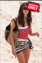 Celebrity Photo: Emily Ratajkowski
3090x4633 2.5 mb
Viewed 2 times
@BestEyeCandy.com