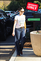 Celebrity Photo: Lucy Hale
2165x3247 1.8 mb
Viewed 1 time
@BestEyeCandy.com