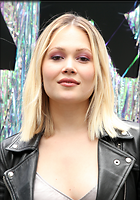 Kelli Berglund sTARZ FYC Day Los Angeles 02.06..20.2019
16 Photos
Photoset #703961
@BestEyeCandy.com