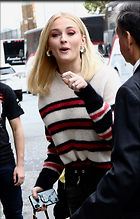 Celebrity Photo: Sophie Turner
1742x2719 425 kb
Viewed 3 times
@BestEyeCandy.com