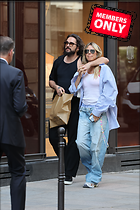 Celebrity Photo: Heidi Klum
4640x6960 2.5 mb
Viewed 1 time
@BestEyeCandy.com
