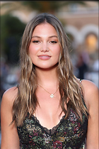 Celebrity Photo: Olivia Holt
1280x1920 377 kb
Viewed 15 times
@BestEyeCandy.com