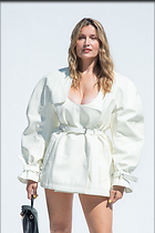 Celebrity Photo: Laetitia Casta
1200x1800 159 kb
Viewed 15 times
@BestEyeCandy.com