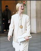Celebrity Photo: Elle Fanning
2200x2699 1,067 kb
Viewed 3 times
@BestEyeCandy.com