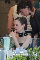 Celebrity Photo: Lily Collins
1322x1983 1.4 mb
Viewed 8 times
@BestEyeCandy.com