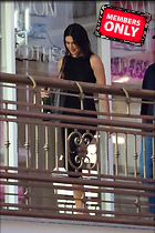 Celebrity Photo: Kendall Jenner
1657x2485 1.9 mb
Viewed 1 time
@BestEyeCandy.com