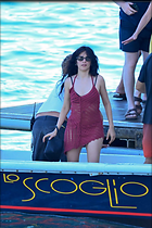 Celebrity Photo: Camila Cabello
667x1000 98 kb
Viewed 7 times
@BestEyeCandy.com
