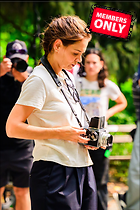 Celebrity Photo: Katie Holmes
1718x2577 1.8 mb
Viewed 1 time
@BestEyeCandy.com