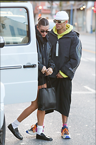 Celebrity Photo: Hailey Baldwin
1633x2449 1.3 mb
Viewed 6 times
@BestEyeCandy.com