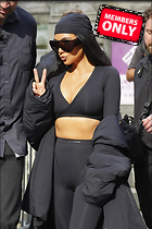 Celebrity Photo: Kimberly Kardashian
1760x2640 1.5 mb
Viewed 0 times
@BestEyeCandy.com