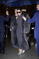 Celebrity Photo: Kimberly Kardashian
620x930 326 kb
Viewed 3 times
@BestEyeCandy.com