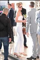 Celebrity Photo: Bella Hadid
666x1000 103 kb
Viewed 10 times
@BestEyeCandy.com