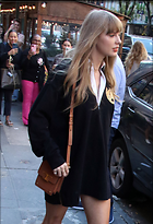 Celebrity Photo: Taylor Swift
2453x3600 675 kb
Viewed 3 times
@BestEyeCandy.com