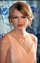 Celebrity Photo: Taylor Swift
1992x3126   503 kb
Viewed 7 times
@BestEyeCandy.com