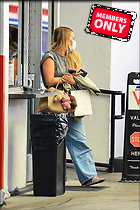 Celebrity Photo: Hilary Duff
2200x3300 2.9 mb
Viewed 0 times
@BestEyeCandy.com