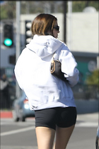 Kendall Jenner outside Cha Cha Matcha in West Hollywood - 3-2-20
2200x3300 1.4 mb
Viewed 25 times
@BestEyeCandy.com