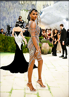 Celebrity Photo: Simone Ashley
7 Photos
Photoset #737427
@BestEyeCandy.com