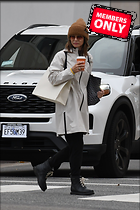 Celebrity Photo: Lori Loughlin
1717x2575 1.5 mb
Viewed 0 times
@BestEyeCandy.com