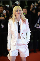 Celebrity Photo: Kristen Stewart
1200x1800 156 kb
Viewed 5 times
@BestEyeCandy.com
