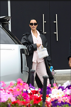 Celebrity Photo: Kimberly Kardashian
1200x1800 181 kb
Viewed 7 times
@BestEyeCandy.com