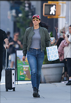 Celebrity Photo: Sarah Silverman
1200x1731 262 kb
Viewed 16 times
@BestEyeCandy.com