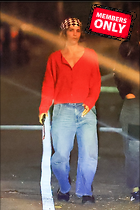 Celebrity Photo: Halle Berry
1632x2448 2.4 mb
Viewed 0 times
@BestEyeCandy.com