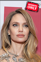 Celebrity Photo: Angelina Jolie
2035x3055 2.6 mb
Viewed 0 times
@BestEyeCandy.com