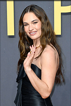 Celebrity Photo: Lily James
1200x1801 236 kb
Viewed 6 times
@BestEyeCandy.com