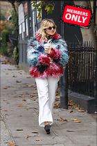 Celebrity Photo: Sienna Miller
2698x4047 1.9 mb
Viewed 0 times
@BestEyeCandy.com