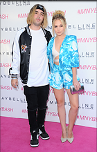 Kelli Berglund at Maybelline New Yorks Beauty Bash in Los Angeles 06-03-2016
31 Photos
Photoset #705556
@BestEyeCandy.com