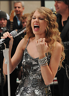 Celebrity Photo: Taylor Swift
1639x2300   707 kb
Viewed 6 times
@BestEyeCandy.com