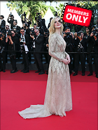 Celebrity Photo: Elle Fanning
4981x6641 3.4 mb
Viewed 1 time
@BestEyeCandy.com