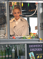 Celebrity Photo: Jennifer Lopez
1200x1636 227 kb
Viewed 8 times
@BestEyeCandy.com