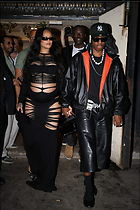 Celebrity Photo: Rihanna
142 Photos
Photoset #714061
@BestEyeCandy.com