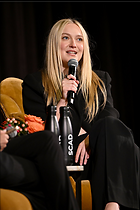 Celebrity Photo: Dakota Fanning
1365x2048 748 kb
Viewed 6 times
@BestEyeCandy.com