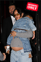 Celebrity Photo: Rihanna
1909x2864 3.2 mb
Viewed 1 time
@BestEyeCandy.com